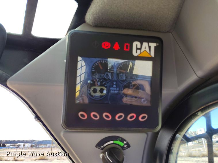 image for item DV6678 2014 Caterpillar 299D XHP tracked skid steer loader