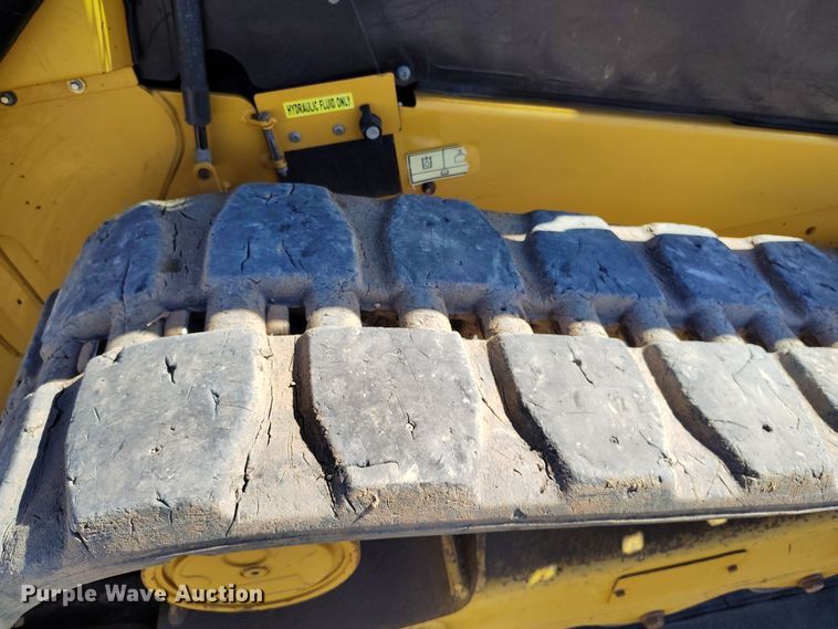 image for item DV6678 2014 Caterpillar 299D XHP tracked skid steer loader