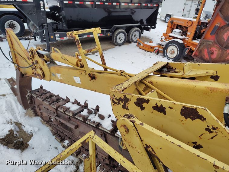 image for item DV6691 1980 Vermeer  T600D trencher