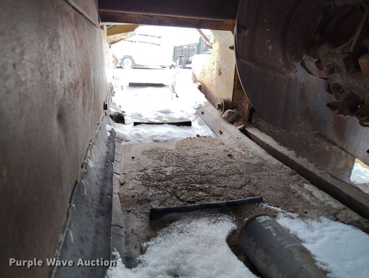 image for item DV6691 1980 Vermeer  T600D trencher