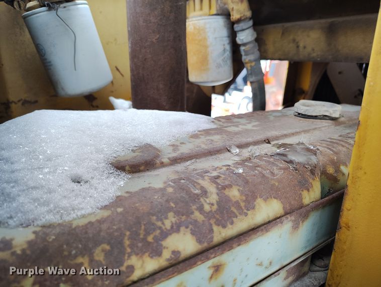 image for item DV6691 1980 Vermeer  T600D trencher