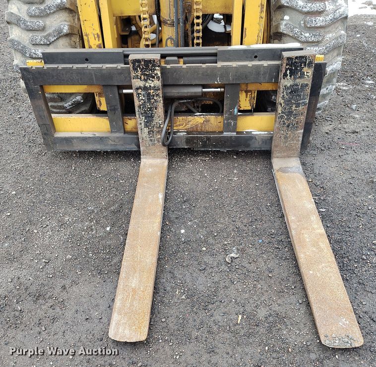 image for item DV6693 1979 Clark IT80 forklift