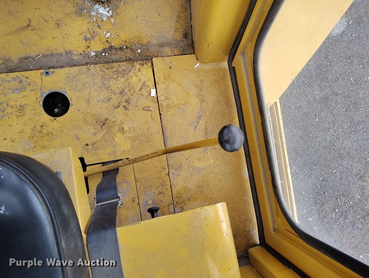 image for item DV6693 1979 Clark IT80 forklift