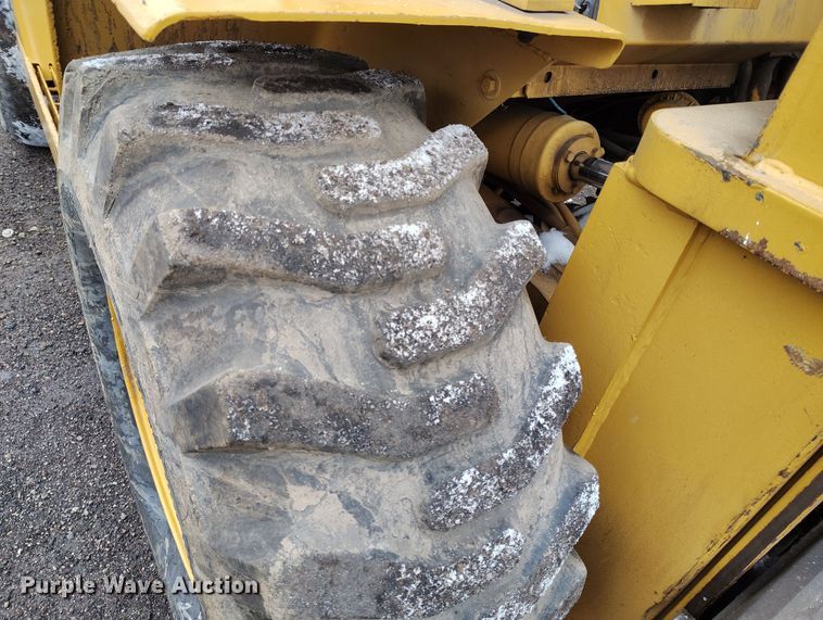 image for item DV6693 1979 Clark IT80 forklift