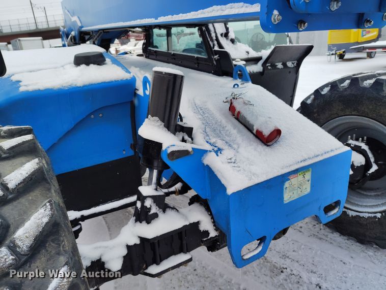 image for item DV6697 2014 Genie  GTH844 telehandler