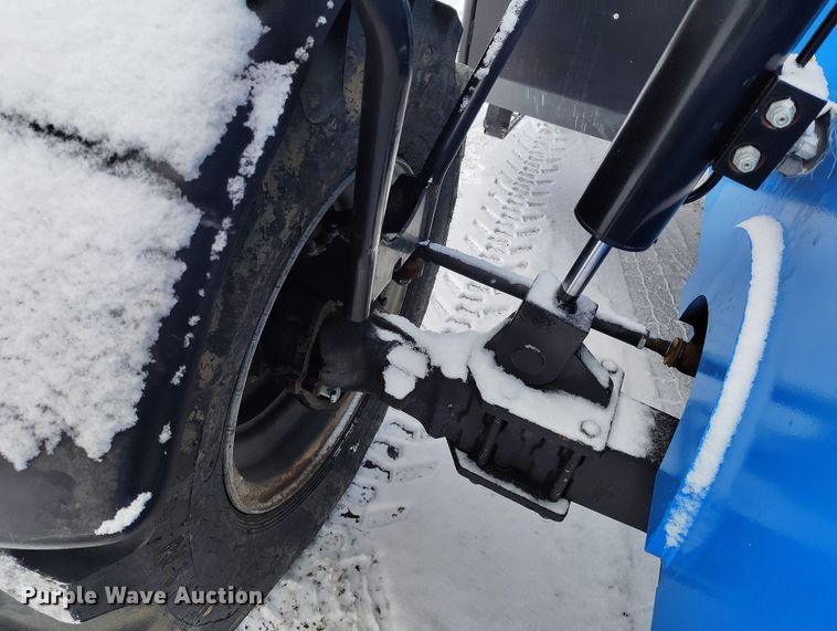 image for item DV6697 2014 Genie  GTH844 telehandler