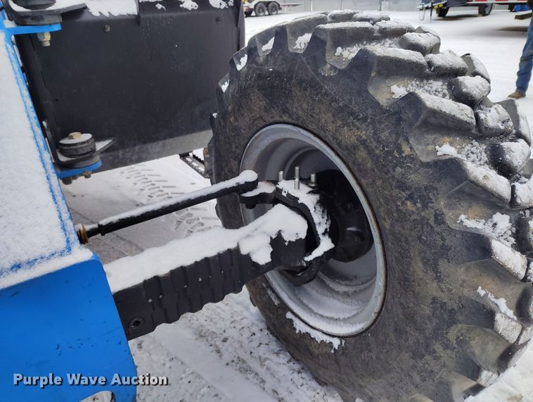 image for item DV6697 2014 Genie  GTH844 telehandler