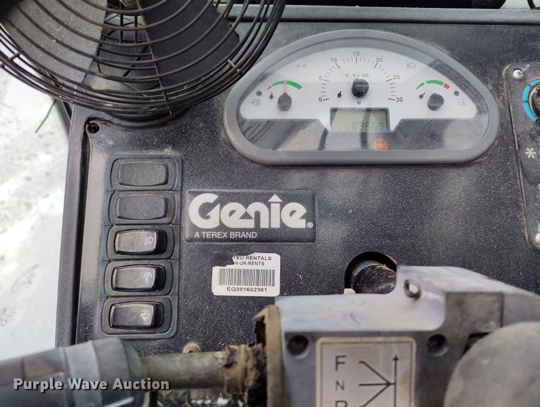 image for item DV6697 2014 Genie  GTH844 telehandler