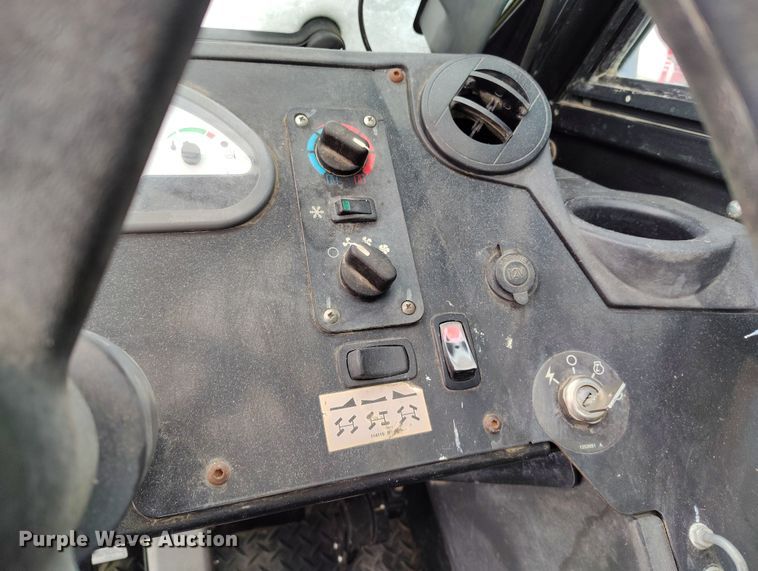 image for item DV6697 2014 Genie  GTH844 telehandler