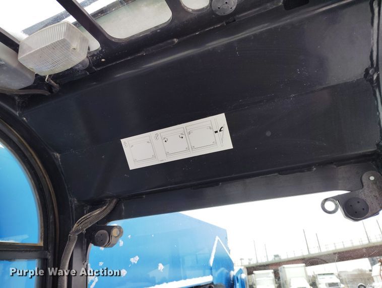 image for item DV6697 2014 Genie  GTH844 telehandler