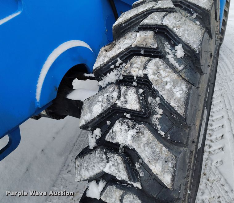 image for item DV6697 2014 Genie  GTH844 telehandler