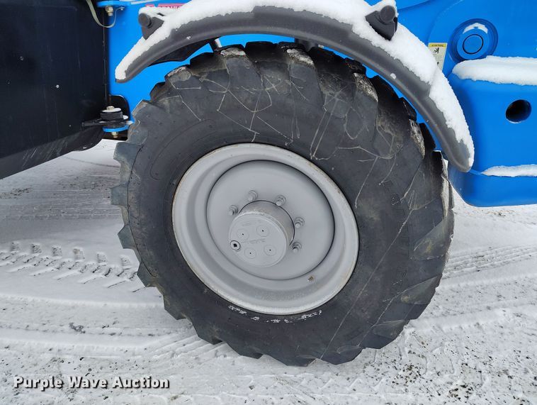 image for item DV6697 2014 Genie  GTH844 telehandler