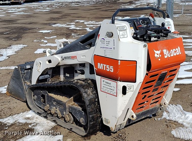 image for item DV6699 2020 Bobcat MT55 compact utility loader
