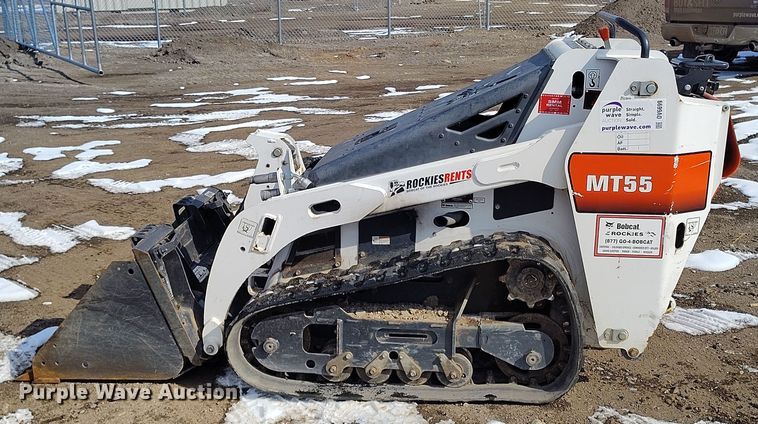 image for item DV6699 2020 Bobcat MT55 compact utility loader