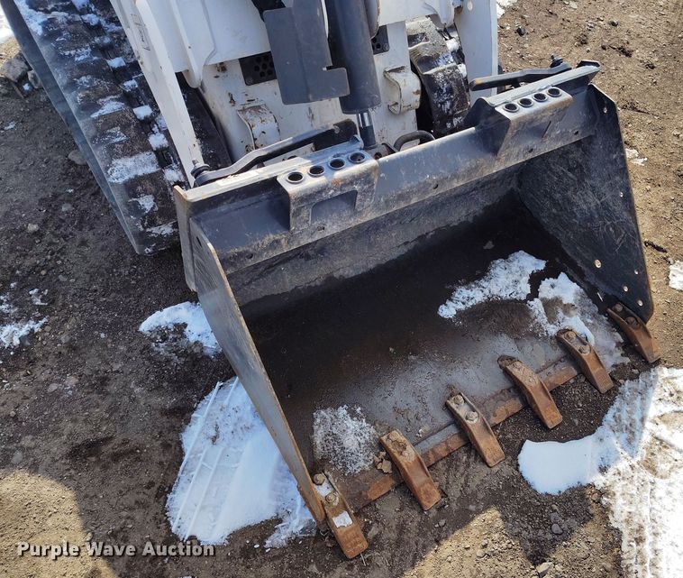 image for item DV6699 2020 Bobcat MT55 compact utility loader