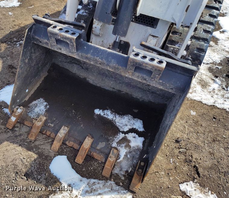 image for item DV6699 2020 Bobcat MT55 compact utility loader