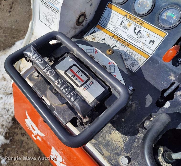 image for item DV6699 2020 Bobcat MT55 compact utility loader