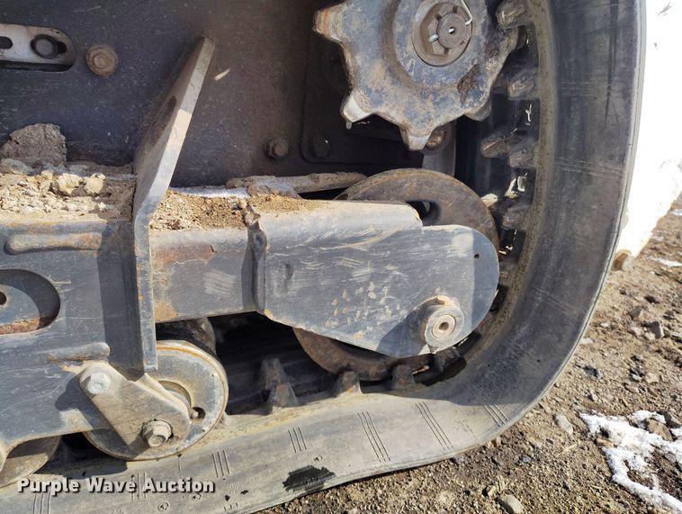 image for item DV6699 2020 Bobcat MT55 compact utility loader