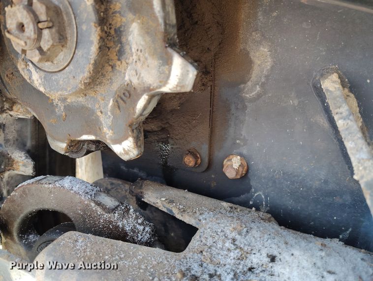 image for item DV6699 2020 Bobcat MT55 compact utility loader