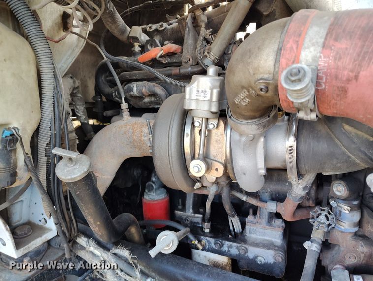 image for item DV6701 2006 International Paystar 5500i ready mix truck