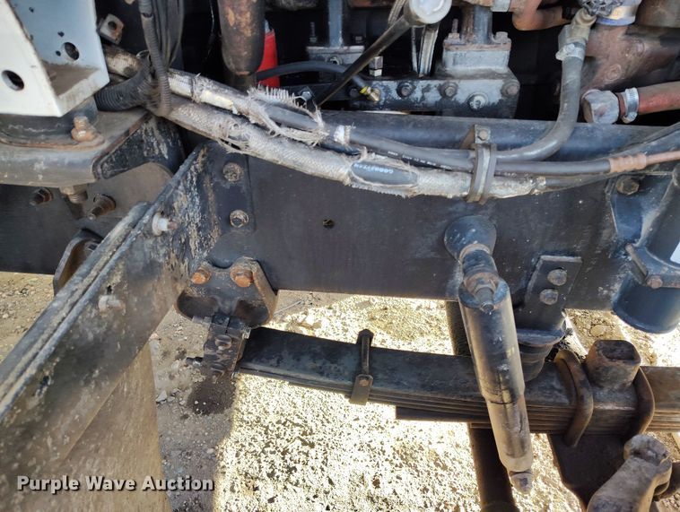 image for item DV6701 2006 International Paystar 5500i ready mix truck