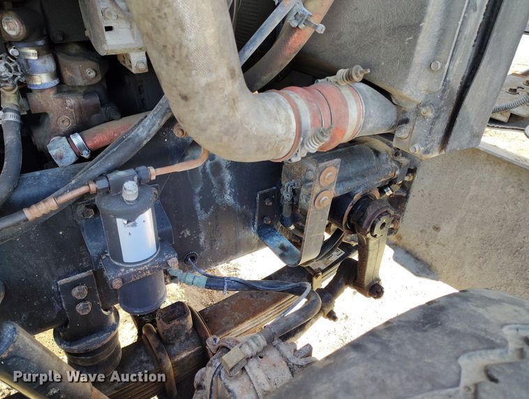 image for item DV6701 2006 International Paystar 5500i ready mix truck