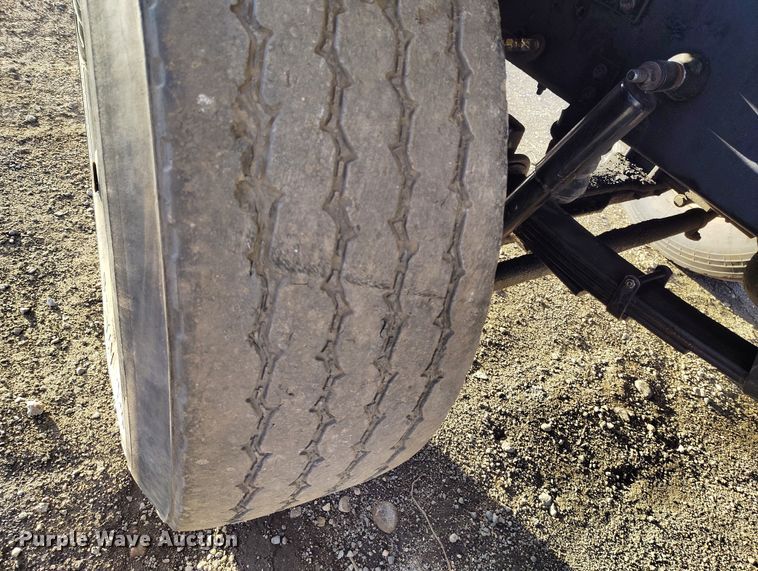image for item DV6701 2006 International Paystar 5500i ready mix truck