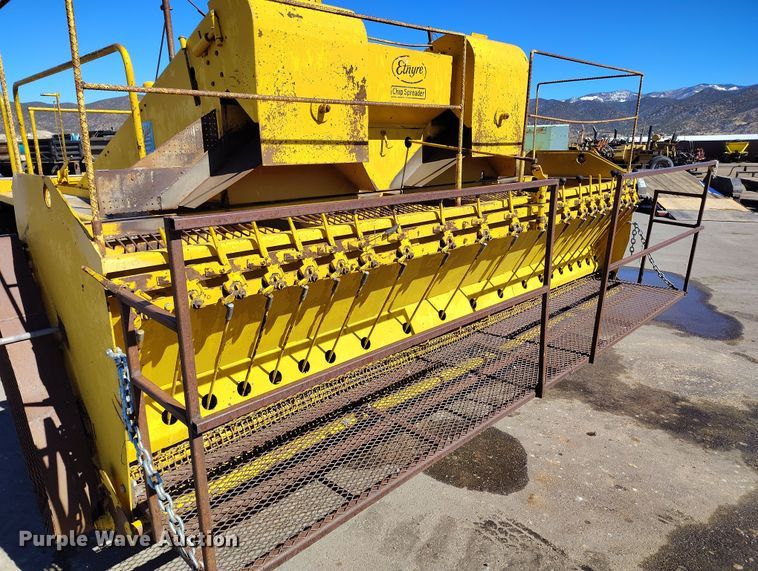 image for item DV6704 Etnyre chip spreader