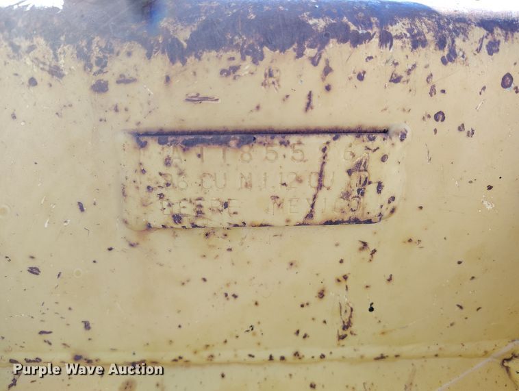 image for item DV6705 2001 John Deere 310G backhoe