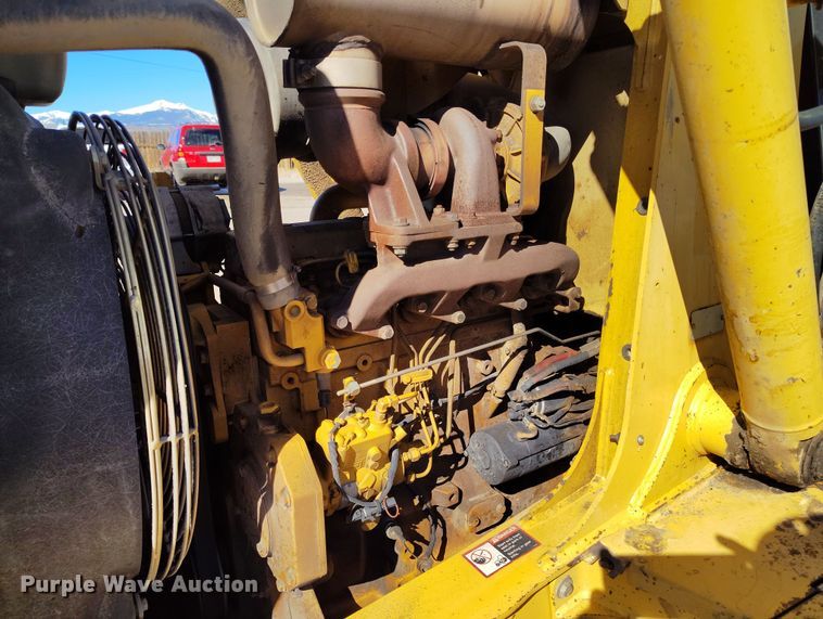 image for item DV6705 2001 John Deere 310G backhoe