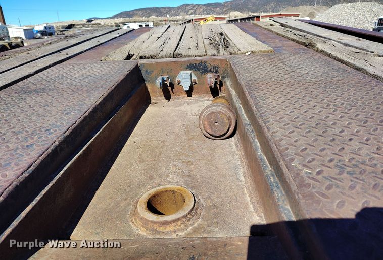 image for item DV6707 1993 Atoka 22 FNE 50 3 lowboy equipment trailer