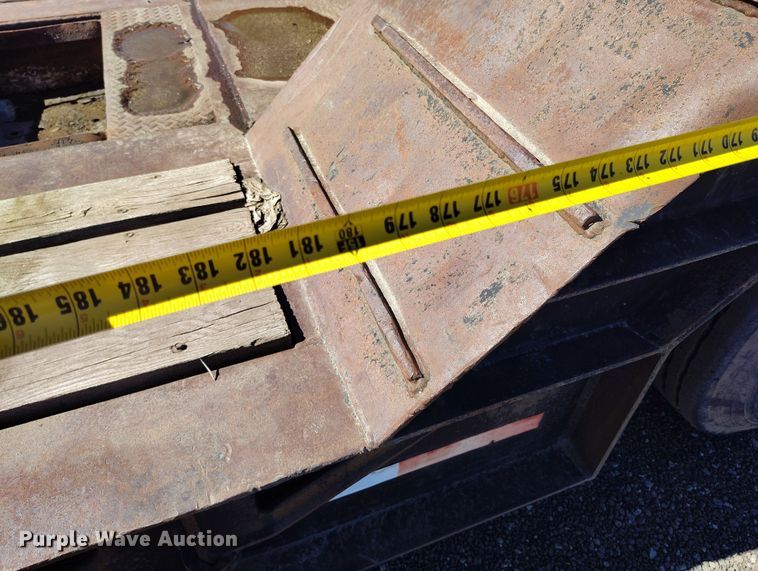 image for item DV6707 1993 Atoka 22 FNE 50 3 lowboy equipment trailer