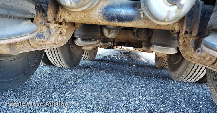 image for item DV6707 1993 Atoka 22 FNE 50 3 lowboy equipment trailer