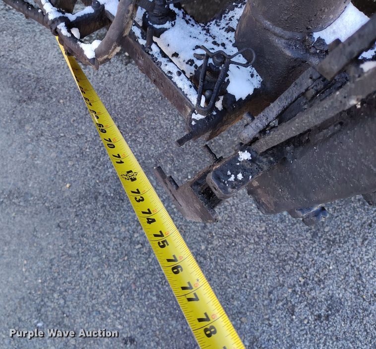 image for item DV6711 1992 International 4900 oil distributor truck