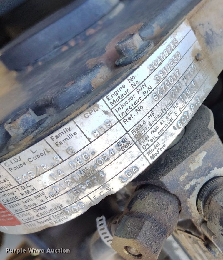 image for item DV6712 1986 International  1754 pothole patcher truck