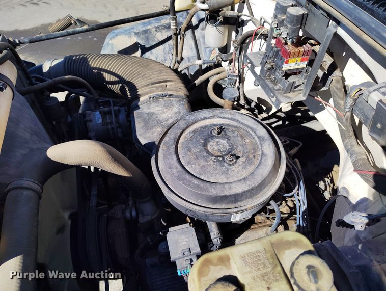 image for item DV6713 1995 Chevrolet Kodiak C5500 flatbed truck