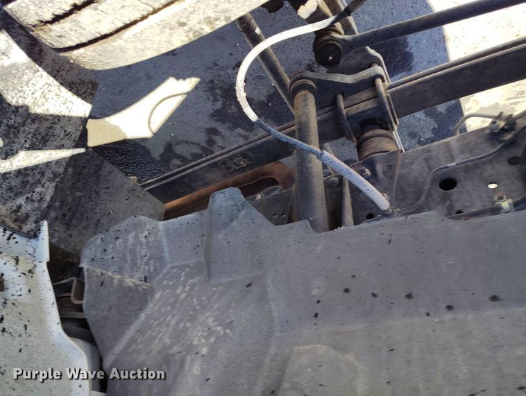 image for item DV6713 1995 Chevrolet Kodiak C5500 flatbed truck