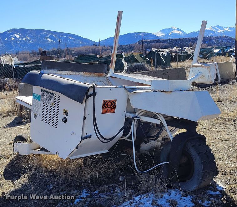 image for item DV6714 MBW CG100 curb machine