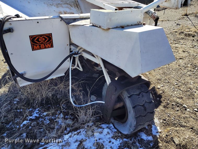 image for item DV6714 MBW CG100 curb machine