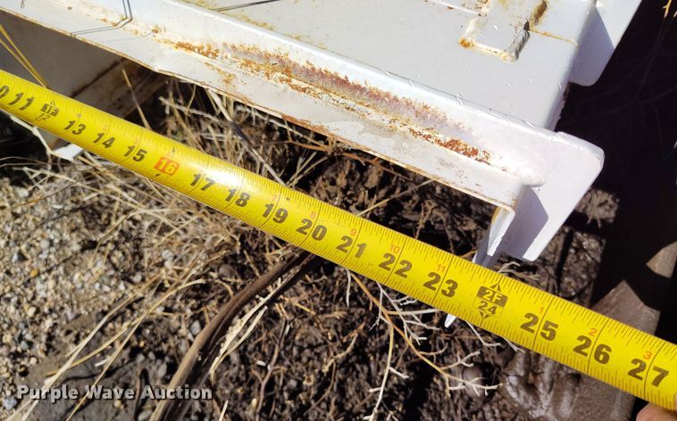 image for item DV6714 MBW CG100 curb machine