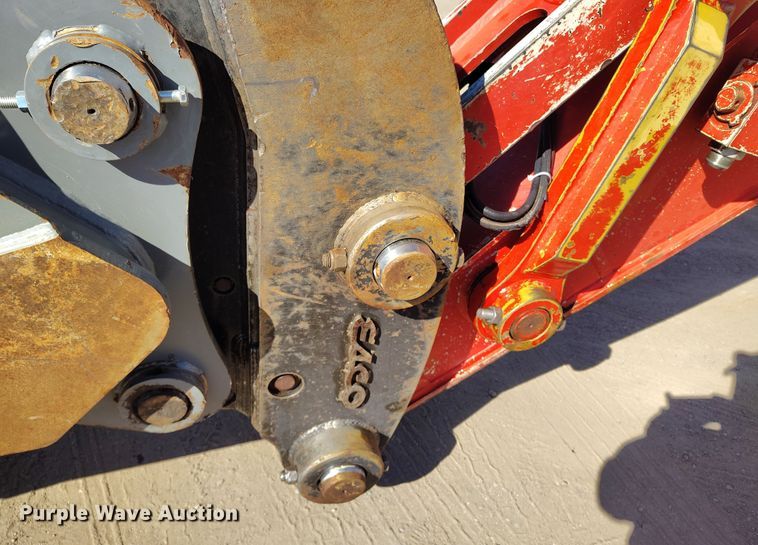 image for item DV6718 2015 Link-Belt 300X4 excavator