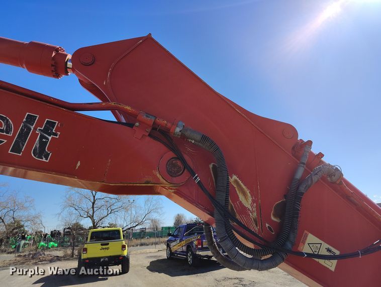 image for item DV6718 2015 Link-Belt 300X4 excavator