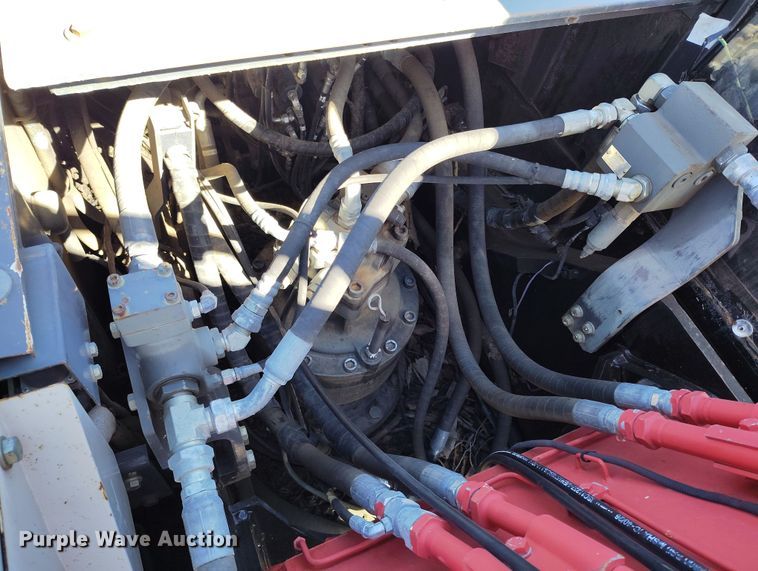 image for item DV6718 2015 Link-Belt 300X4 excavator