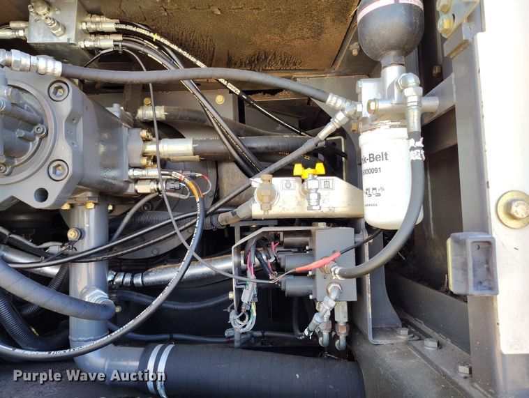 image for item DV6718 2015 Link-Belt 300X4 excavator