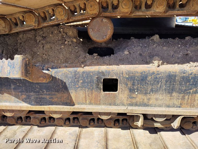 image for item DV6718 2015 Link-Belt 300X4 excavator