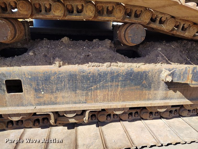 image for item DV6718 2015 Link-Belt 300X4 excavator