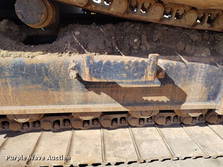 image for item DV6718 2015 Link-Belt 300X4 excavator