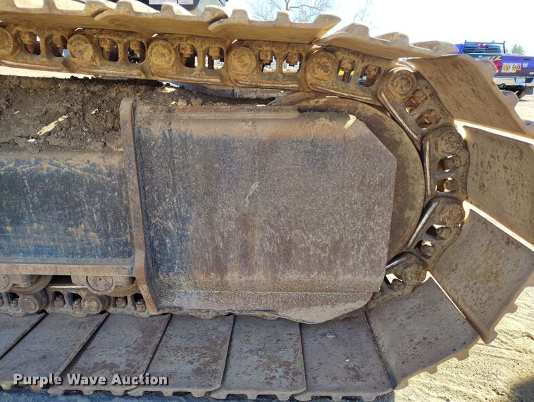 image for item DV6718 2015 Link-Belt 300X4 excavator