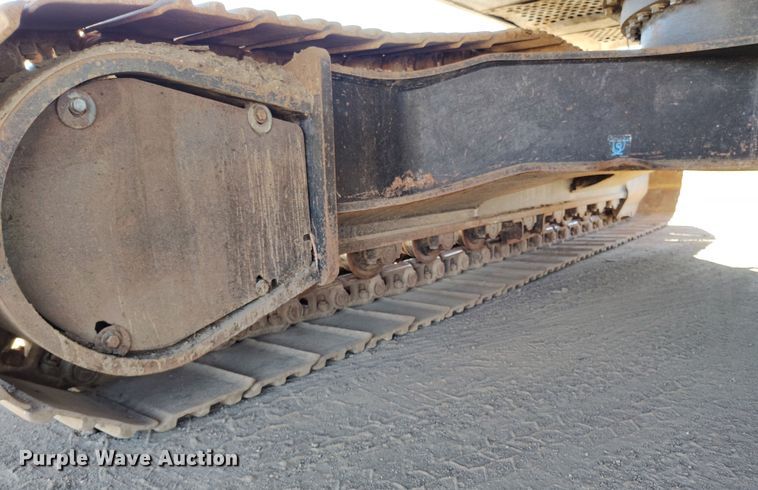 image for item DV6718 2015 Link-Belt 300X4 excavator
