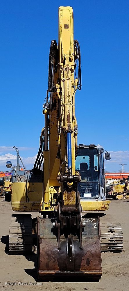 image for item DV6719 2005 Komatsu PC228USLC-3 excavator